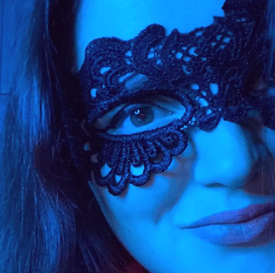 Anniina, 29