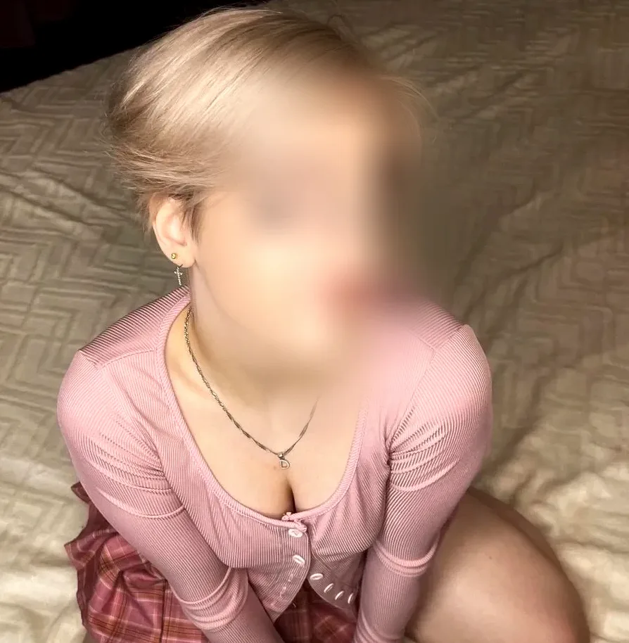 Fanni, 20